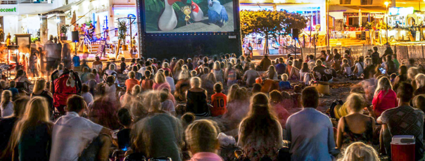 Cine de Verano en Cala LLonga - IFCC